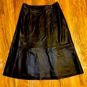NWOT buttery soft black Banana Republic lamb leather high-waisted skirt, size 0P